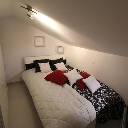 شقة With Wifi Lovran, Opatija - 14181 *