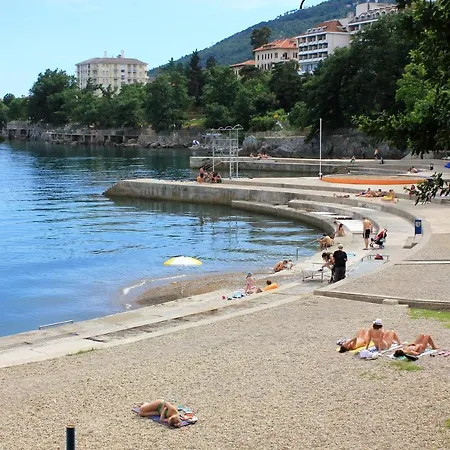شقة With Wifi Lovran, Opatija - 14181